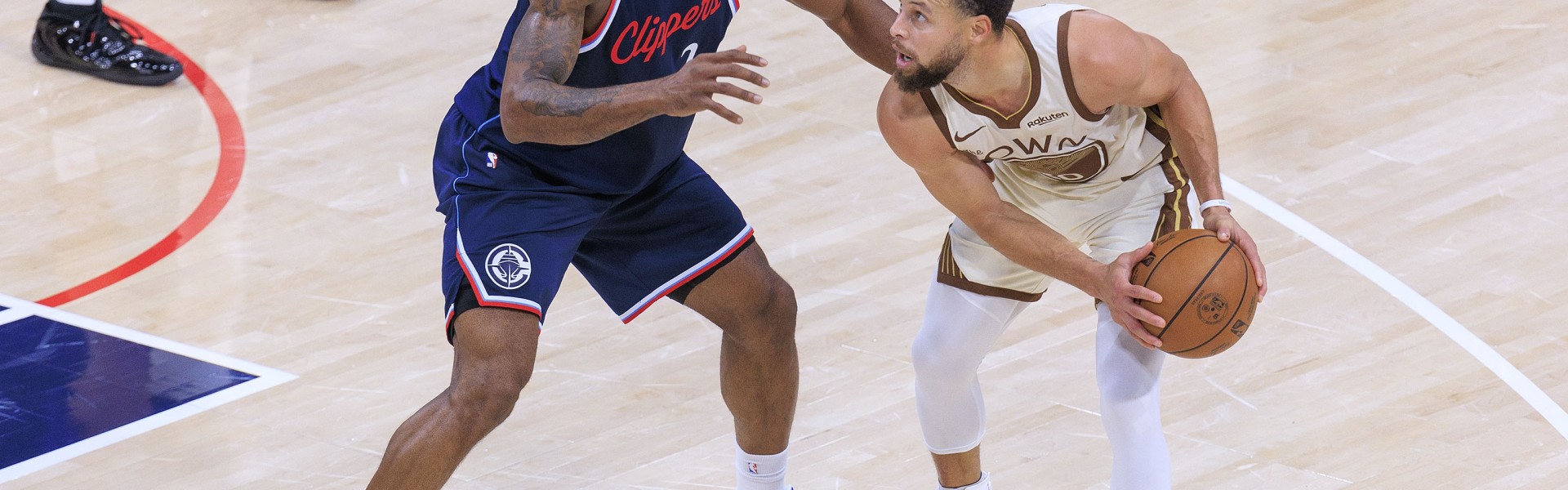 附加赛提前预演？ESPN明日胜率预测：快船60.4%占优 勇士为39.6%
